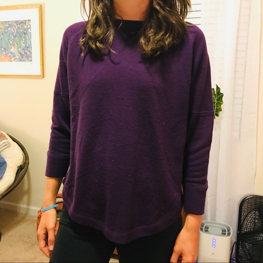 Sweet Romeo plum sweater - Picture 2 of 5